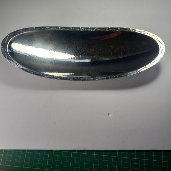 Borrowdale Stainless Steel MCM Style Tray Hand Hammered 14" Length Vintage - Picture 6 of 15